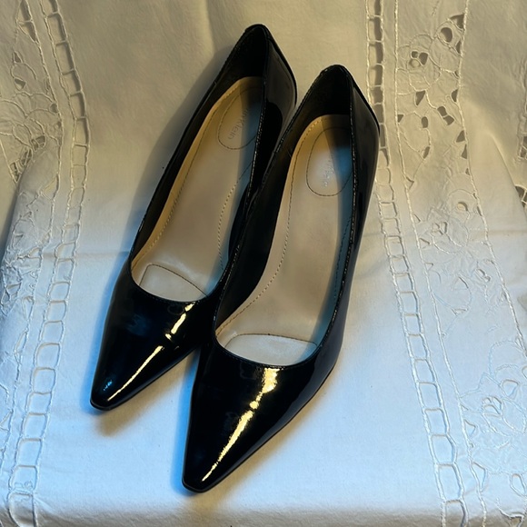 Calvin Klein Shoes - Black patent leather Calvin Klein pumps. 3 1/2 heel. Classic size 8.